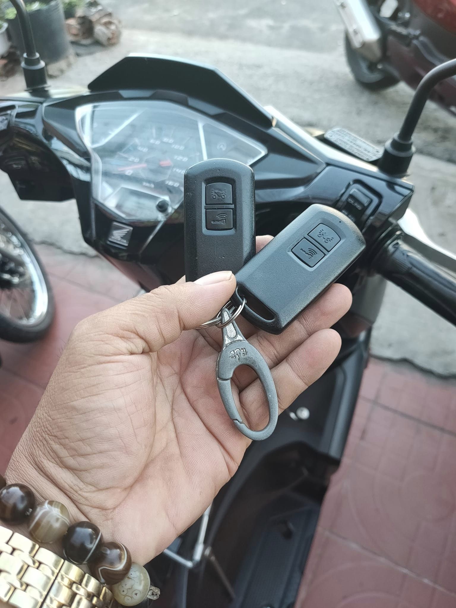 Tổng Quan Về Chìa Khóa Xe Air Blade - Những Điều Cần Biết Để Chủ Xe An Tâm