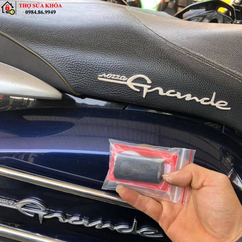 Hướng Dẫn Chi Tiết Làm Chìa Khoá Xe Yamaha Grande Năm 2025