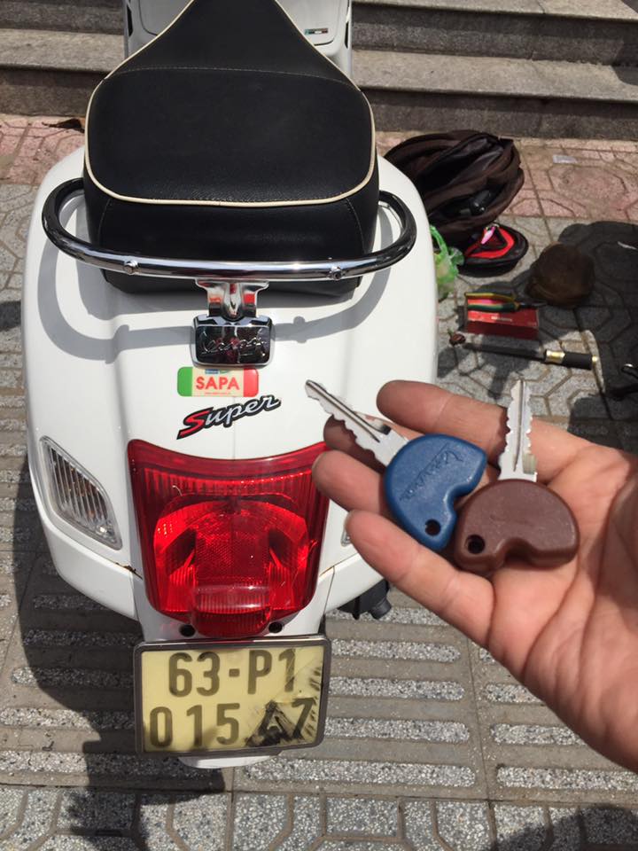 Làm chìa khóa xe Vespa – Khám phá dịch vụ làm chìa khóa chính hãng, an toàn và nhanh chóng tại TPHCM