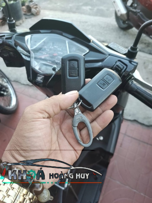 Làm lại chìa khóa smartkey airblade bao nhiêu tiền – Giải pháp an toàn và tiện lợi cho chủ xe