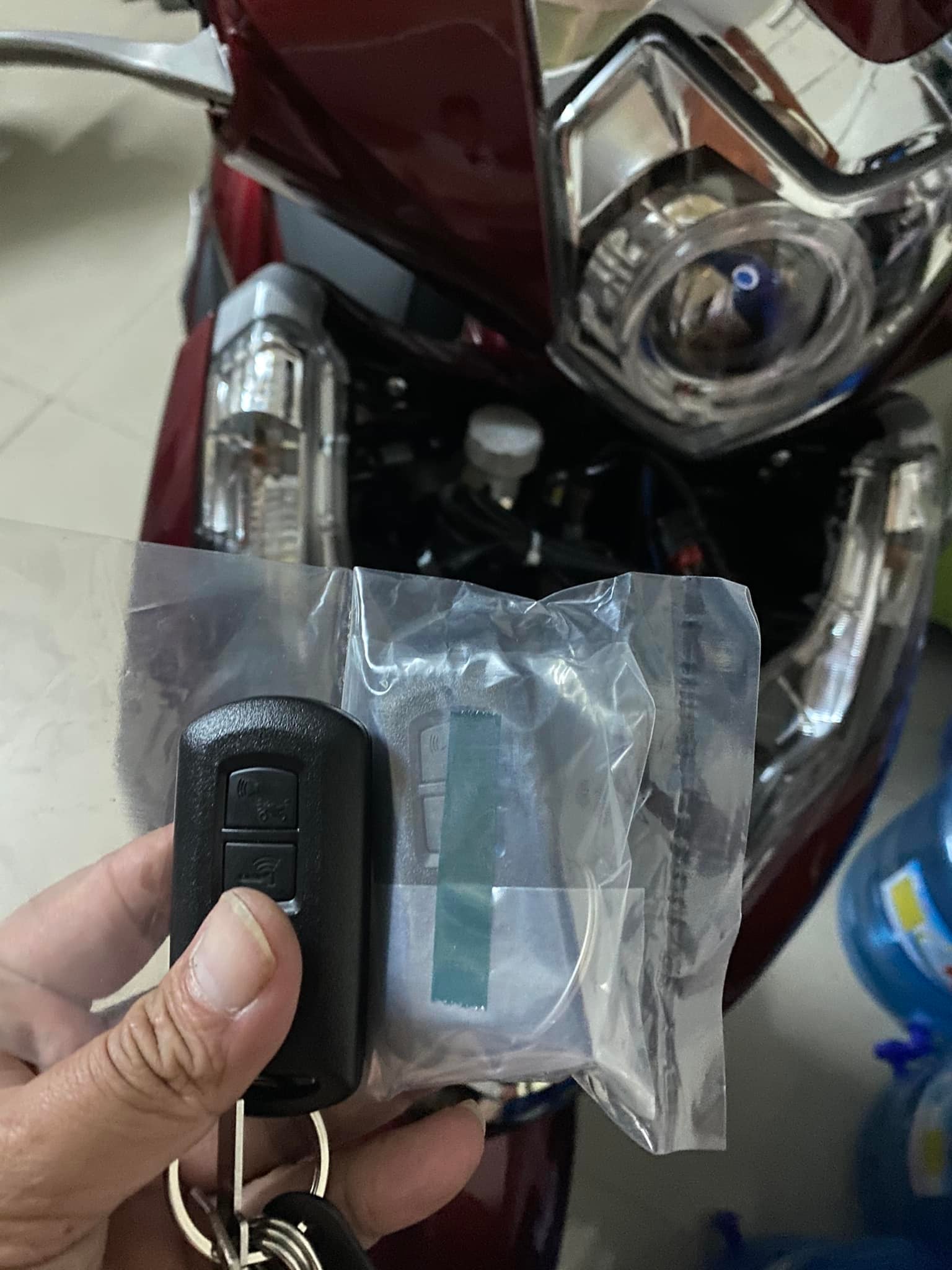 Làm Chìa Khóa Smartkey Lead - Giải Pháp An Toàn và Tiện Ích Cho Xe Của Bạn