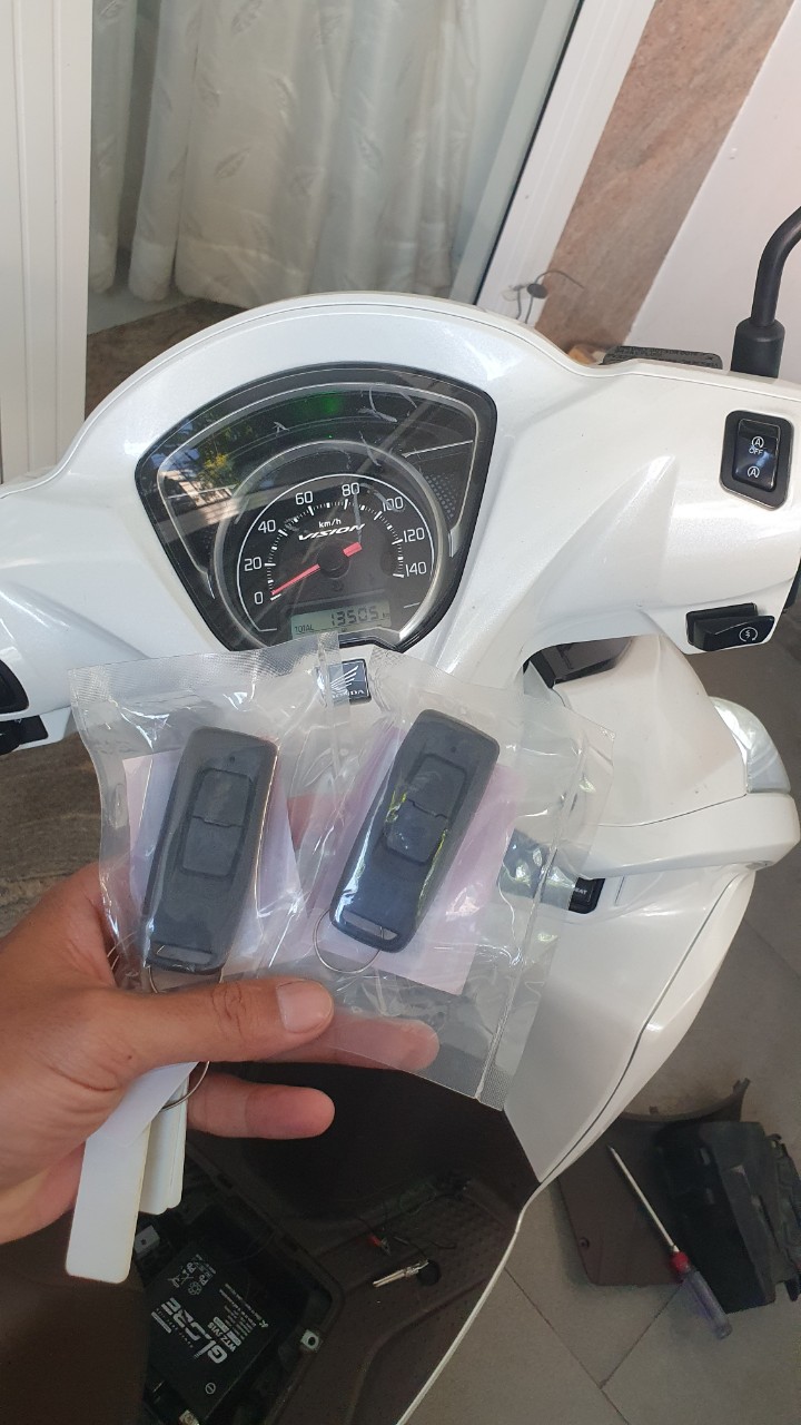 Làm Chìa Khóa Xe Vision - Giải Pháp An Toàn và Tiện Lợi Khi Gặp Sự Cố